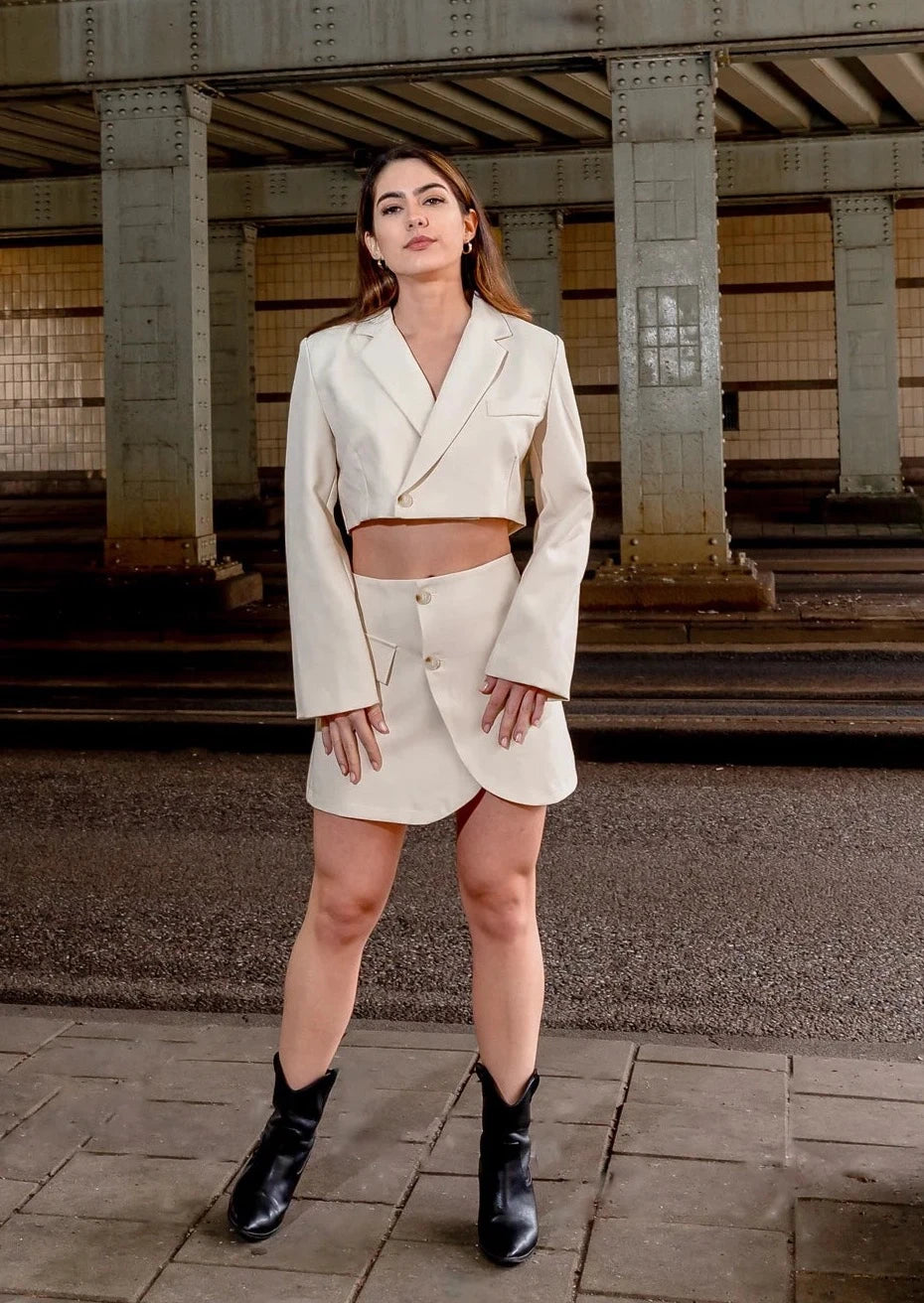 Ivory white cropped button front blazer